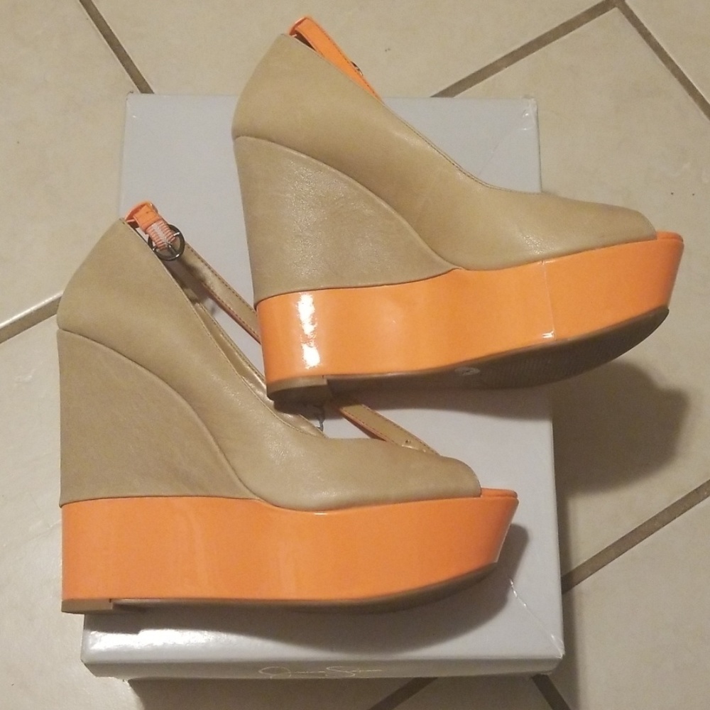 Jessica Simpson wedges